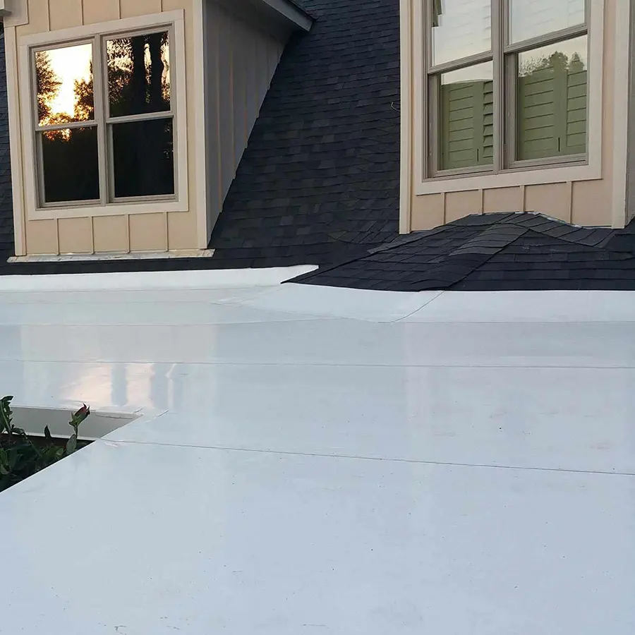 Flat Roofing Install in Muskoka 2